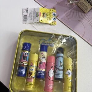 Spongebob Squarepants - 6 Flavored Lip Balm Set - In Collectible Spongebob NEW!